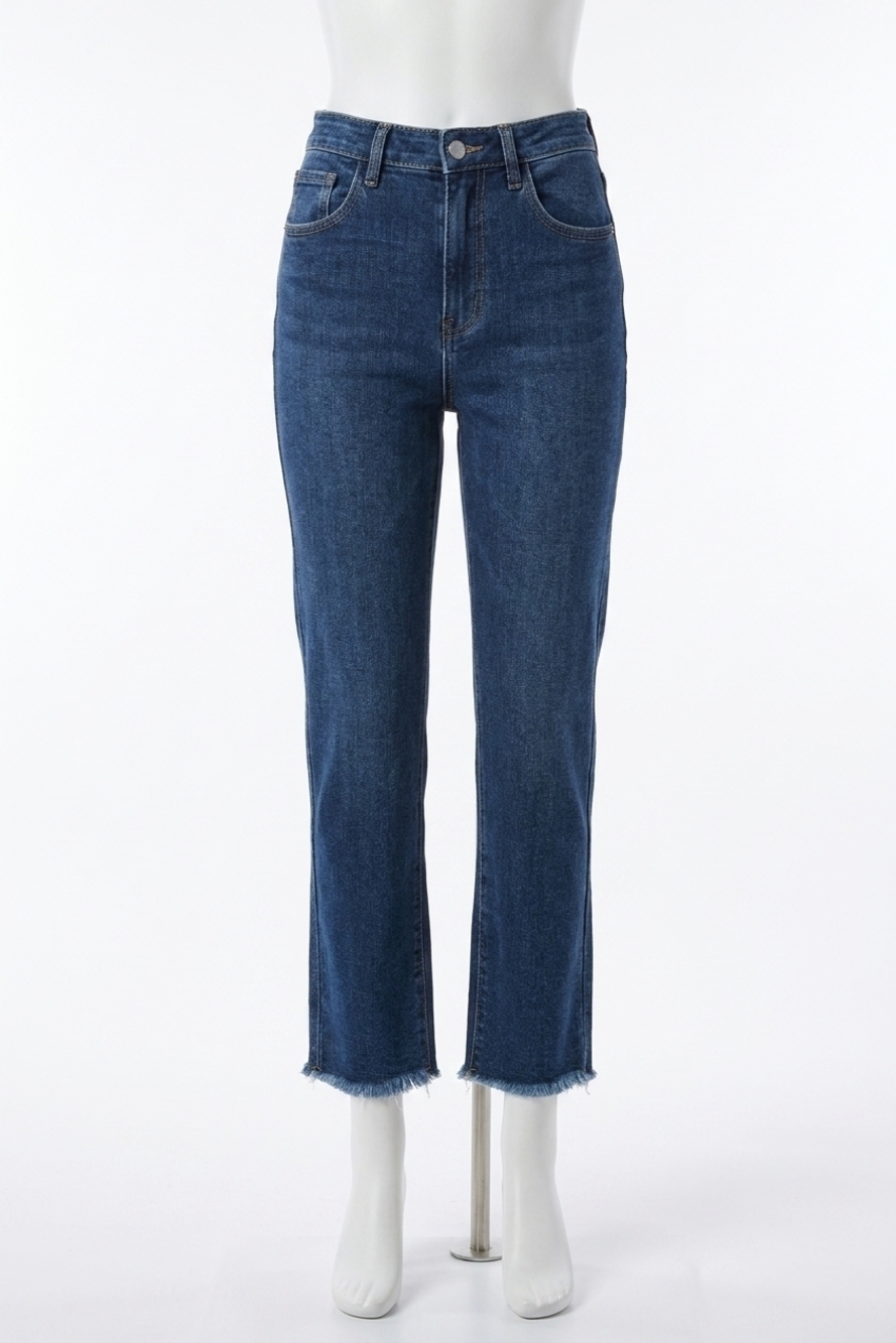 NEW JUST BLACK DENIM straight with pocket and hem bust jeans in dark wash